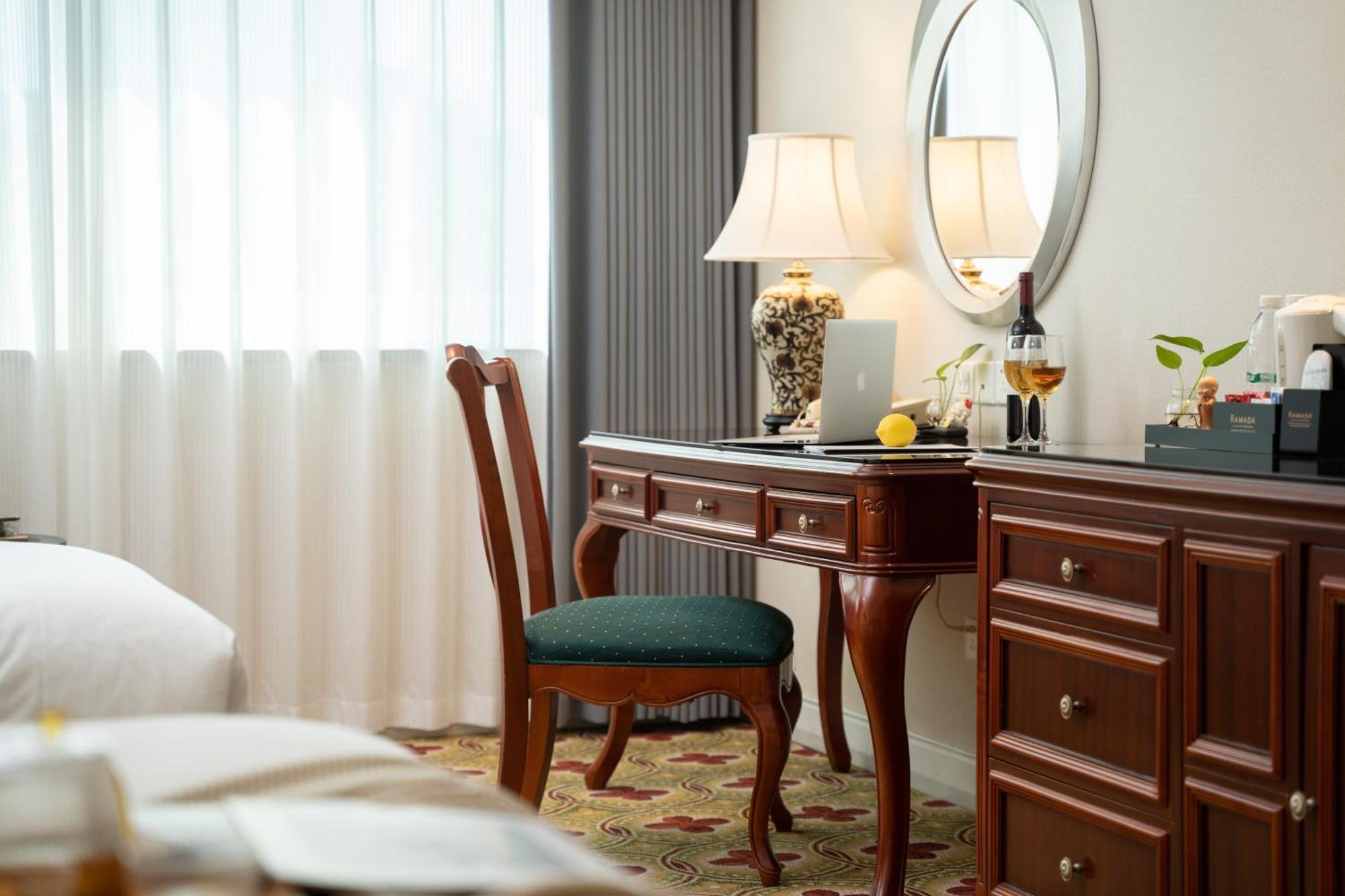Ramada Plaza Optics Valley Hotel Γουχάν Εξωτερικό φωτογραφία