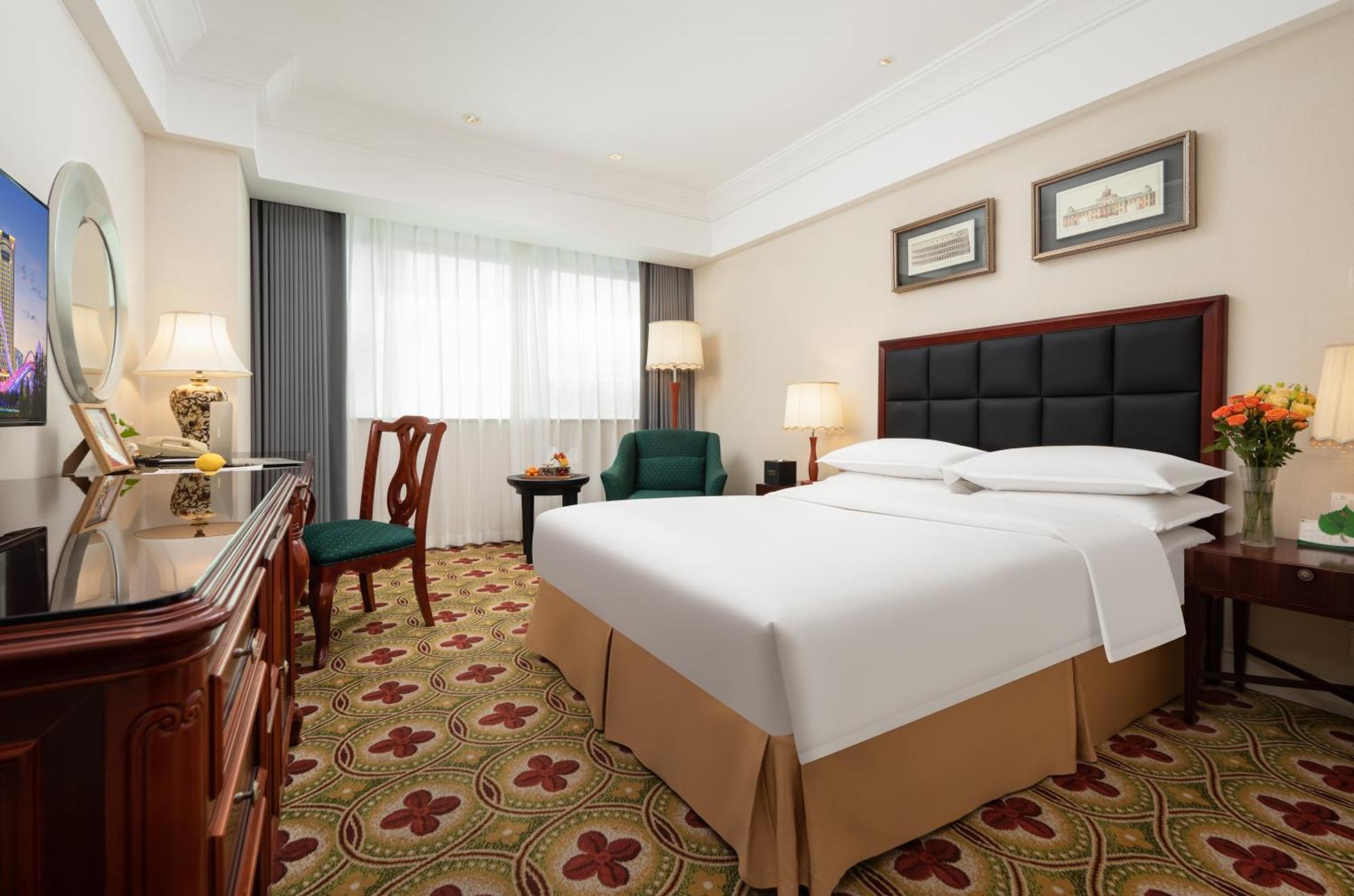 Ramada Plaza Optics Valley Hotel Γουχάν Εξωτερικό φωτογραφία