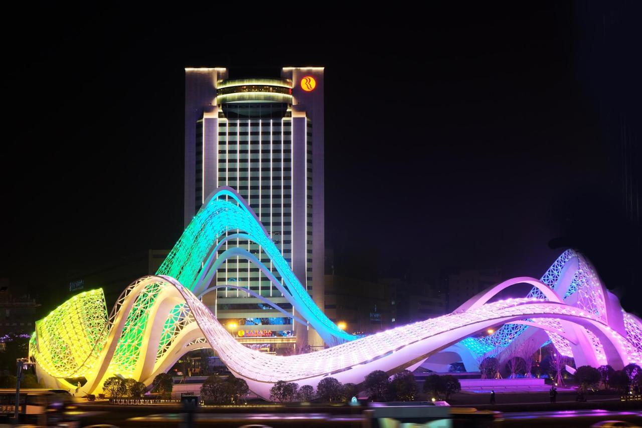 Ramada Plaza Optics Valley Hotel Γουχάν Εξωτερικό φωτογραφία